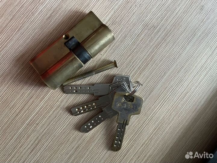 Личинка для замка