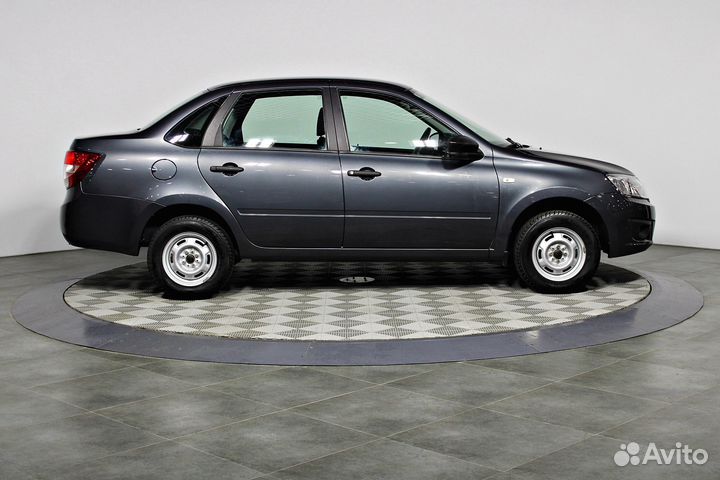 LADA Granta 1.6 МТ, 2018, 75 343 км
