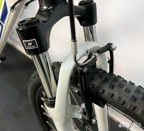 Велостпед GT Aggressor Sport 27.5 L