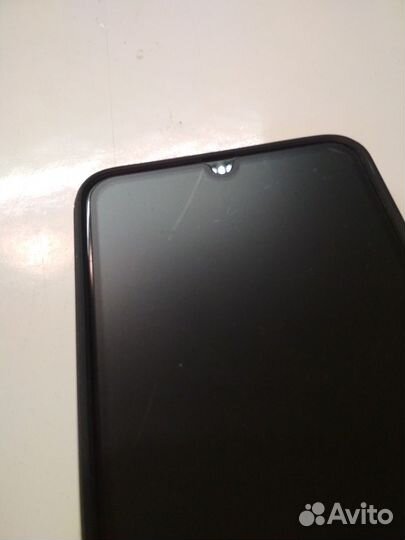 Samsung Galaxy A50, 4/64 ГБ