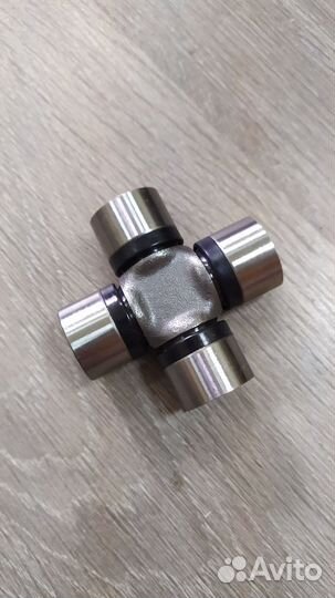 Крестовина полуоси 11988571 для Volvo BL 61/71