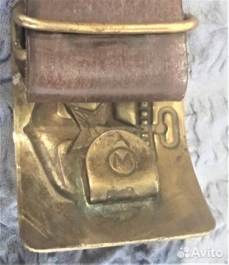 Пряжка Бляха с буквой 