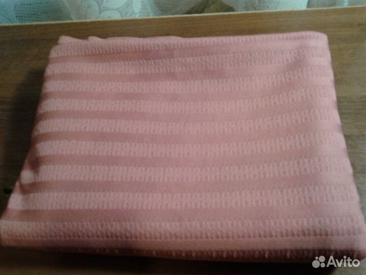 Трикотажные, шелковые и другие ткани