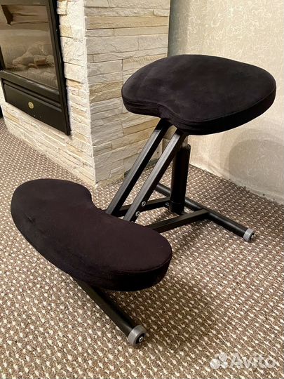 Коленный стул