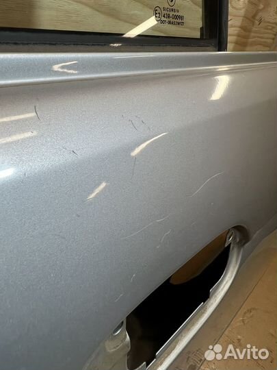 Дверь правая задняя bmw e39 цвет 334