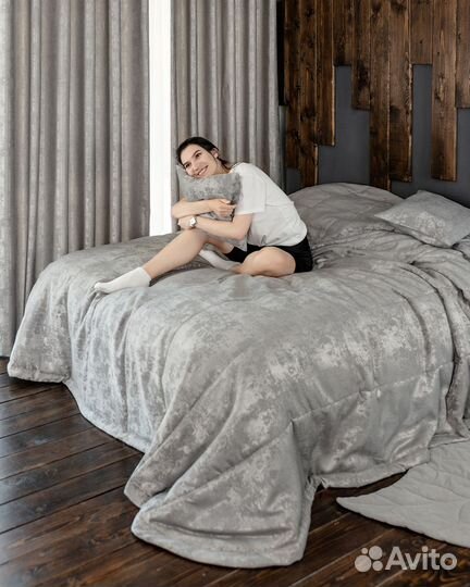 Мраморное покрывало Зарина светло-серый на диван