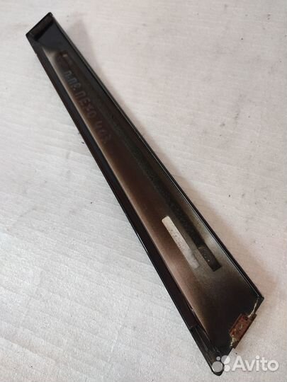 Накладка двери передняя правая peugeot 407