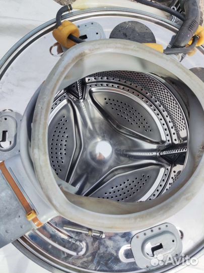 Бак с сушилкой, в сборе Indesit WGD 1236 TX