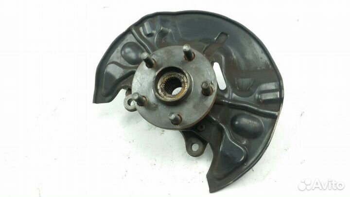 Ступица передняя левая Toyota Avensis AZT250 2005