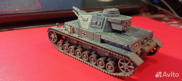 Модель танка Pz IV - масштаб 1/72