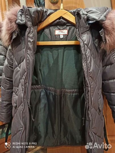 Пуховик зимний р. 146 (в подарок шапка и снуд)