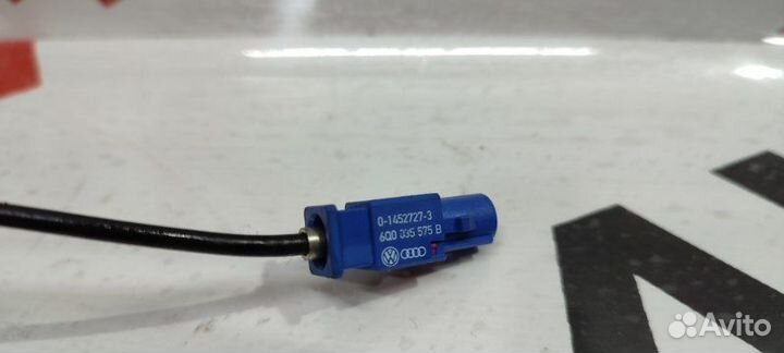 Антенна Audi Q5 8R cdnc 08.10.2009