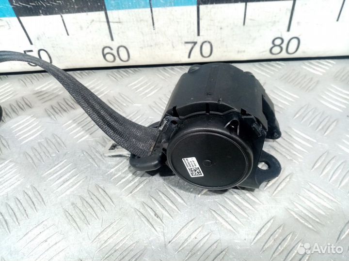 Б/У Ремень безопасности задний середина#001