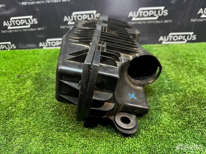 Корпус воздушного фильтра Peugeot 307 хэтчбек 1.6