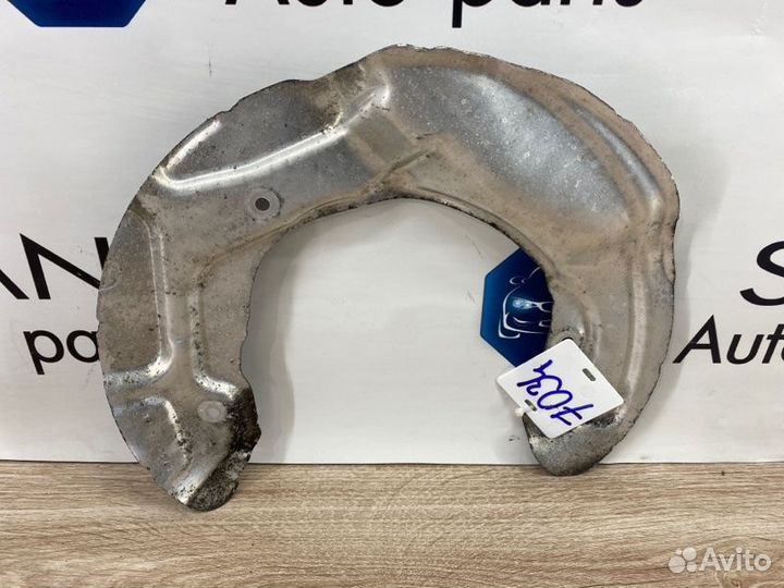 Пыльник тормозного диска передний правый Bmw 3 F30