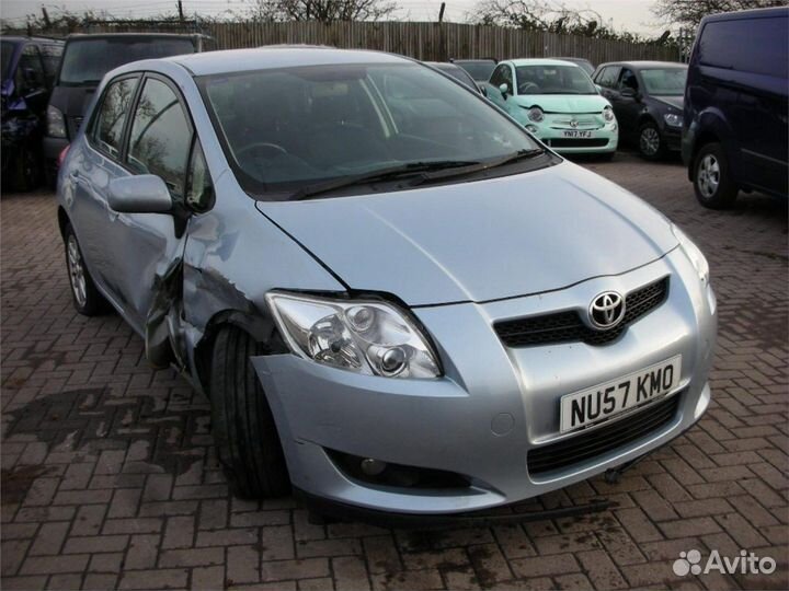 Разбор на запчасти Toyota Auris E15