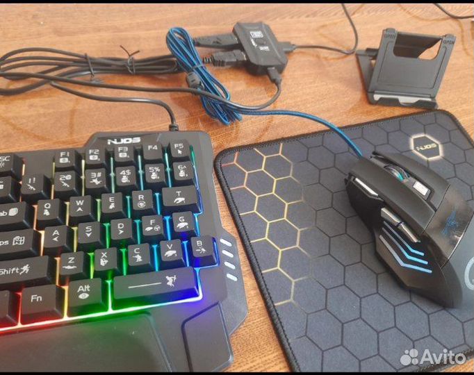 Клавиатура и мышка для телефона