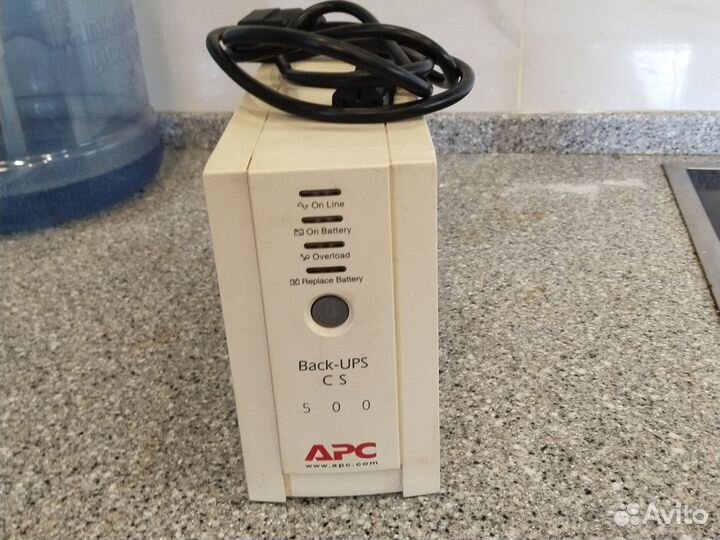 APC back ups CS 500 бесперебойник