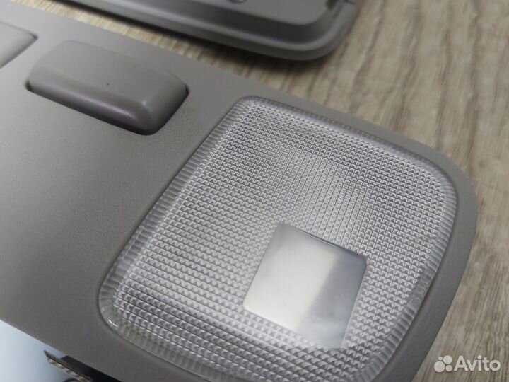 Плафоны салона пара Toyota Mark II GX110 JZX110