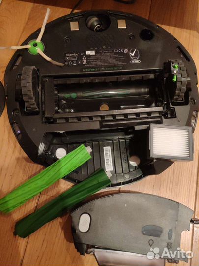 Робот пылесос irobot roomba i7