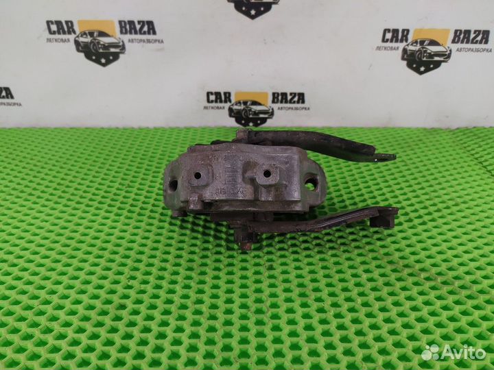 Опора двигателя задняя Volvo XC60