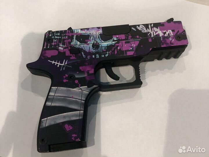 Деревянный пистолет