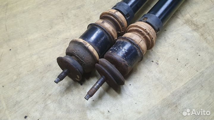 Задний амортизатор ауди 80