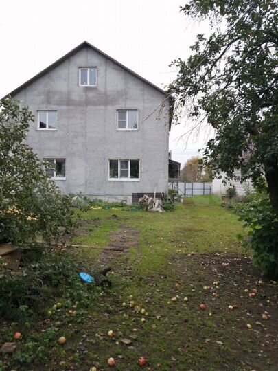 Дом 280 м² на участке 17,5 сот.