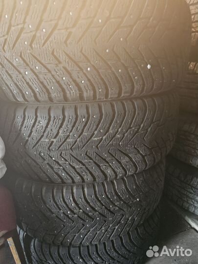 Nokian Tyres Hakkapeliitta 8 SUV 265/60 R18