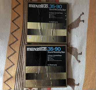 Maxell UD 35-90 две штуки