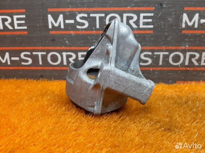 Подушка двигателя правая Audi A5 8T cdnc 2010