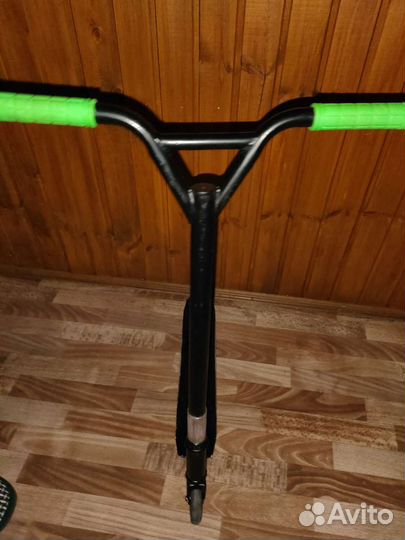 Трюковой самокат