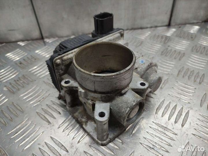 Дроссельная заслонка Nissan Almera N16 1.5 2004