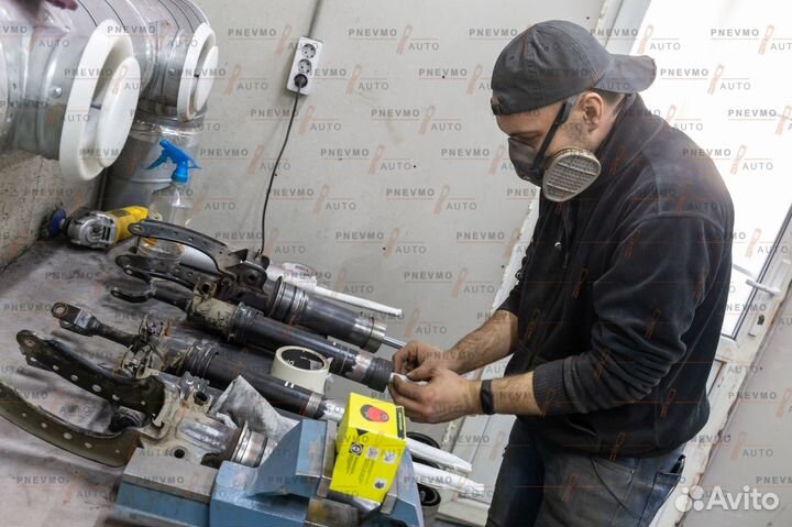 Амортизатор Mercedes W164 ML 320 передний