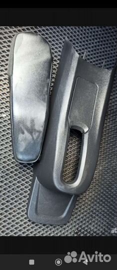 Подлокотник веста