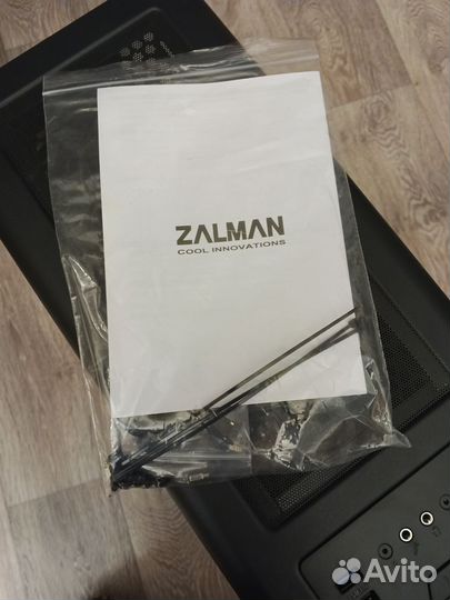 Новый игровой корпус для пк Zalman i3 Edge
