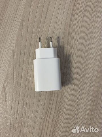 Зарядное устройство на iPhone