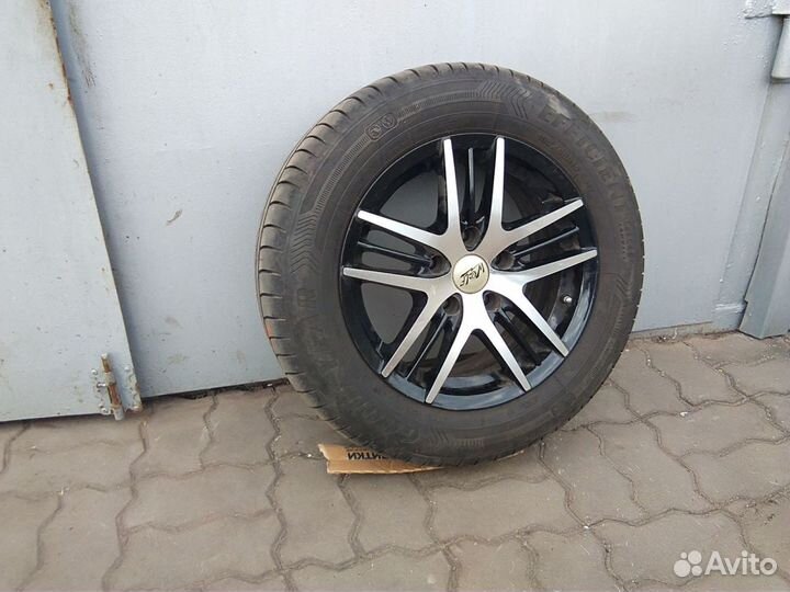 R15 Goodyear Excellence 195/65, PCD 5x190 DIA 56