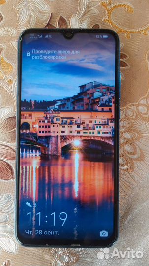 Телефон Huawei