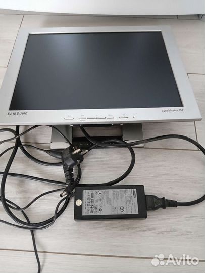 Монитор Samsung