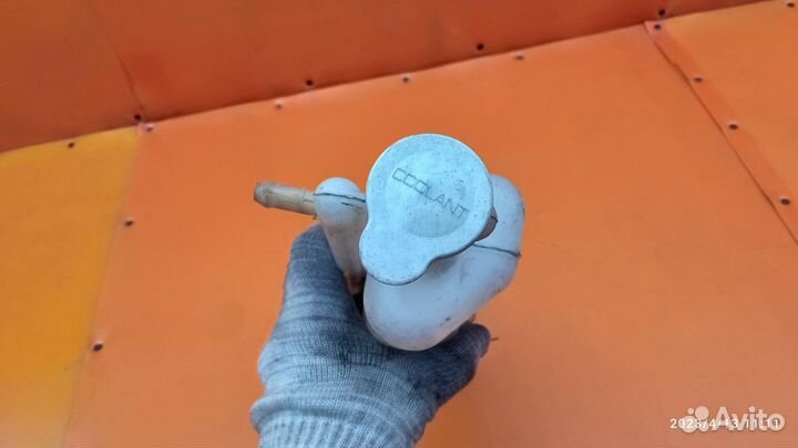 Бачок расширительный для Mitsubishi Lancer 9