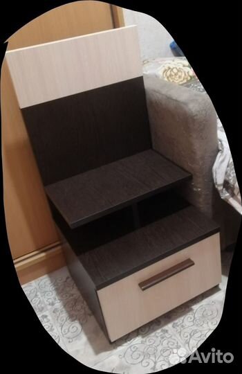 Тумба прикроватная
