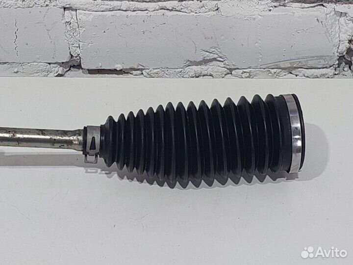 Рулевая тяга с рулевым наконечником Mitsubishi