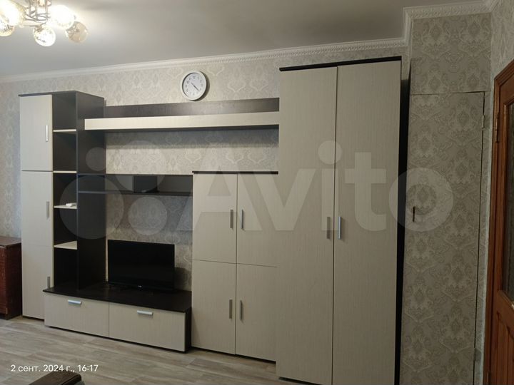 2-к. квартира, 42 м², 3/5 эт.