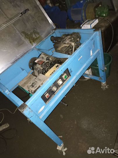 Стрипинг машина