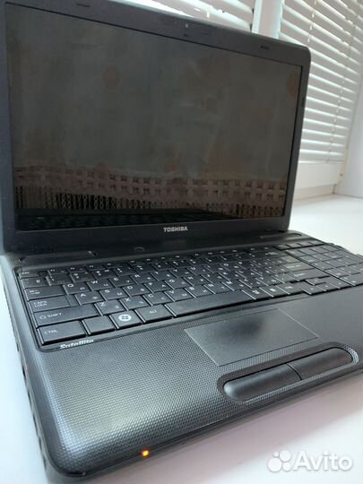 Ноутбук toshiba