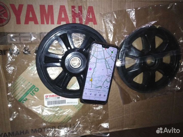 Оригинальный ролик трака Yamaha Venture Nytro