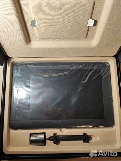 Графический планшет Wacom Intuos 5 touch M