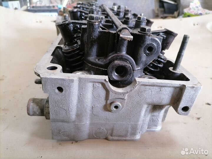 Головка блока Mercedes 190 W210 E-Klasse 2000-2002