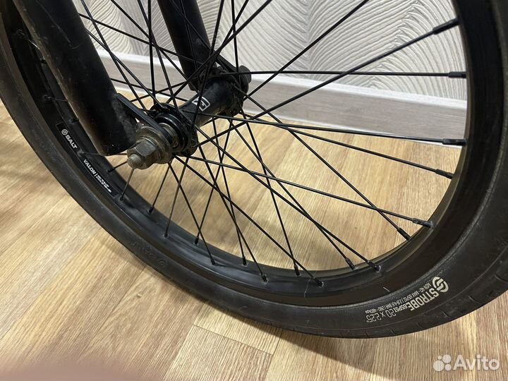 Трюковой велосипед bmx